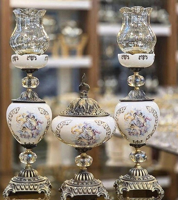 شمعدان فرشته آنتیک سرامیکی لعابی کد jshi/2f