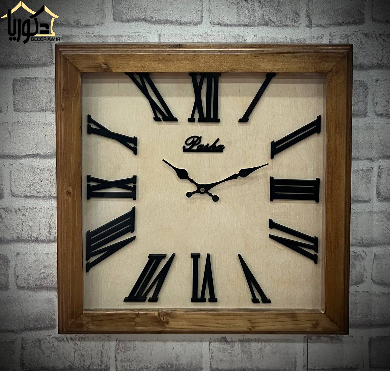 ساعت دیواری چوبی پاشا سایز ۵۰ کد ۵۰۶۲